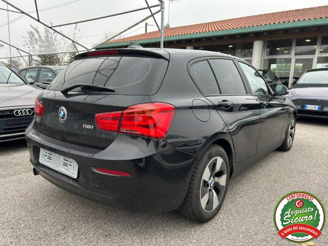 BMW 116 i 5p. Advantage