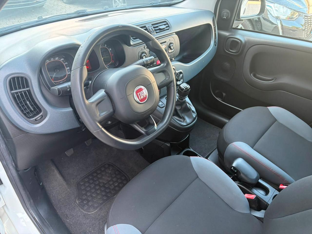 Fiat Panda 1.2 Lounge*EURO6*NEOPATENTATI