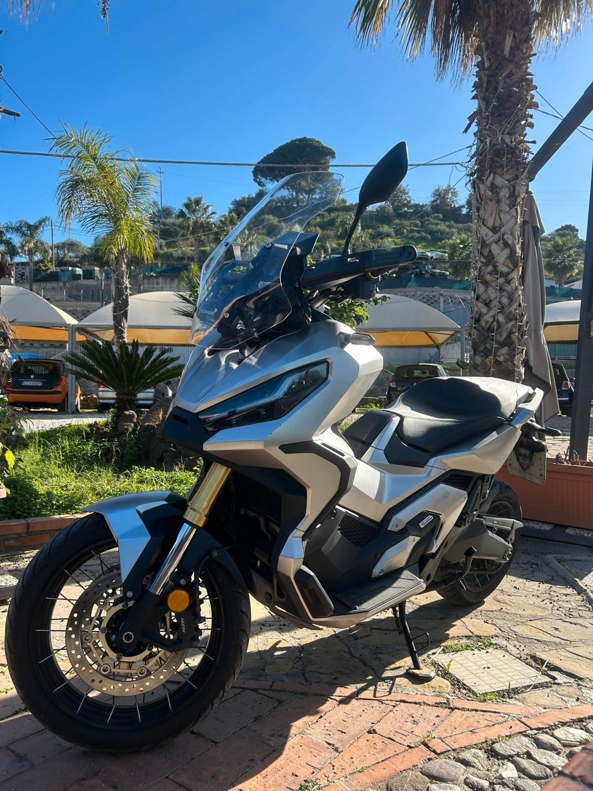 Honda xadv 750 11000km