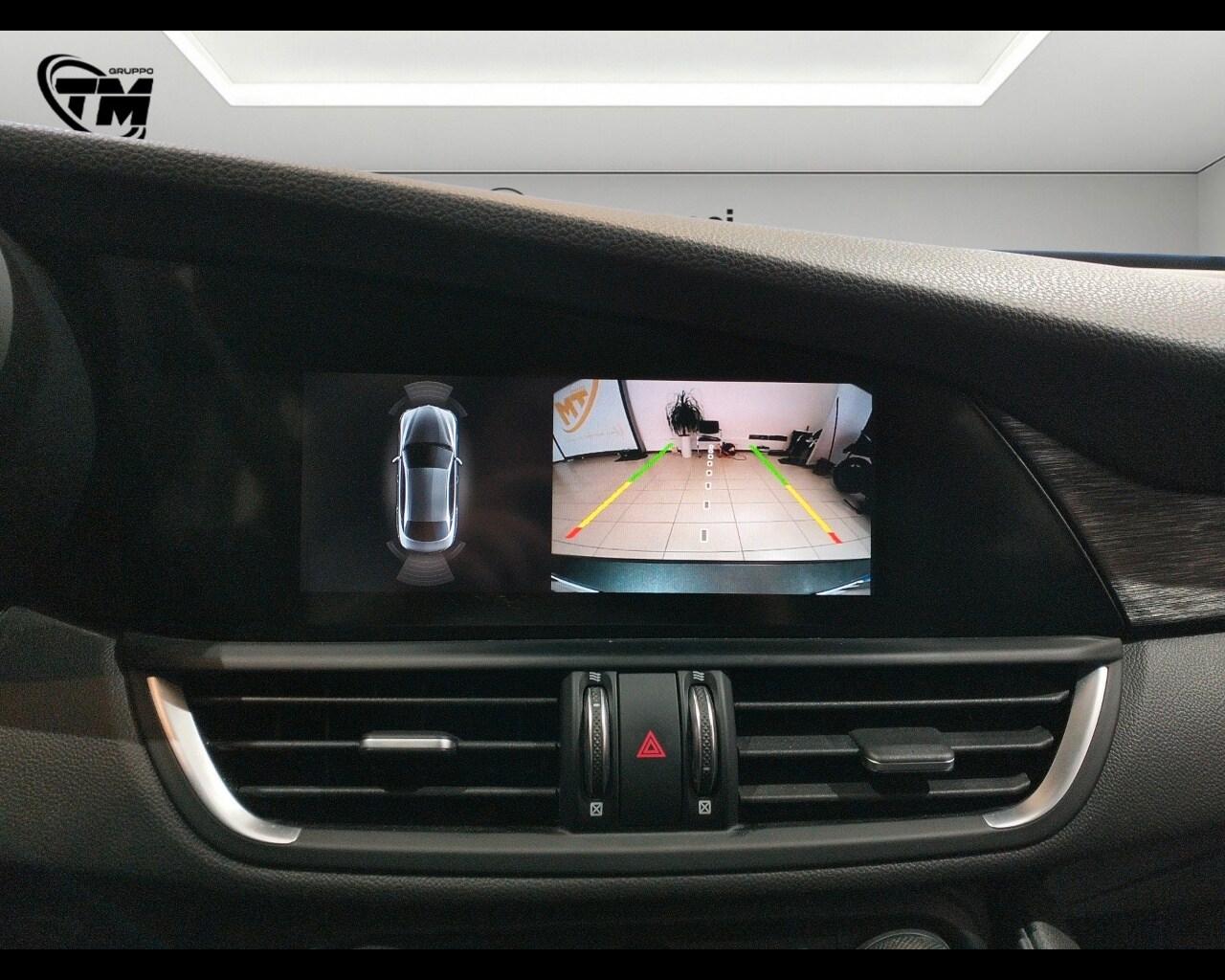 ALFA ROMEO Giulia (2016) Giulia 2.2 Turbodiesel...