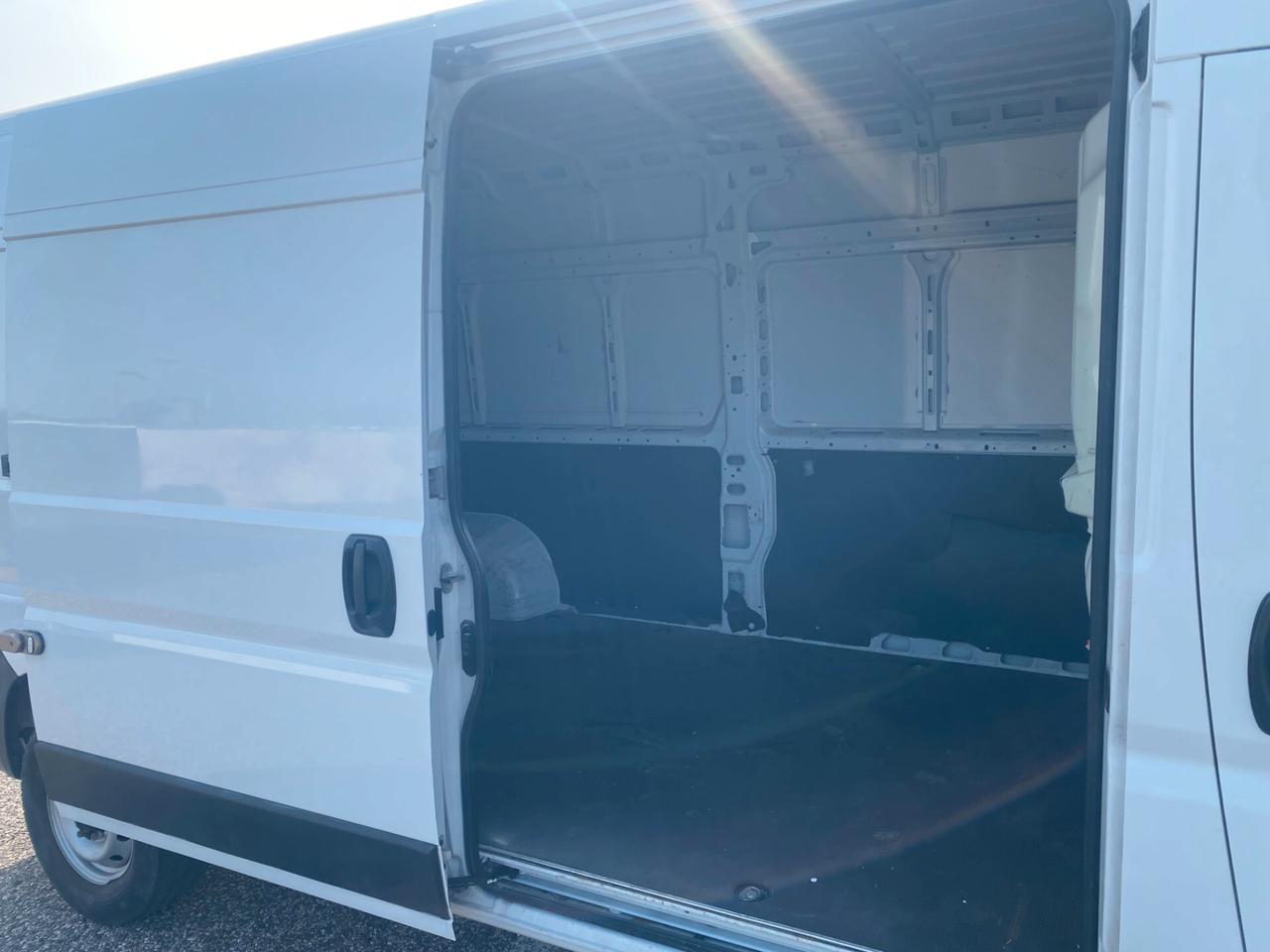 FIAT DUCATO 2.3 140Cv PASSOLUNGO/T.ALTO Cargo