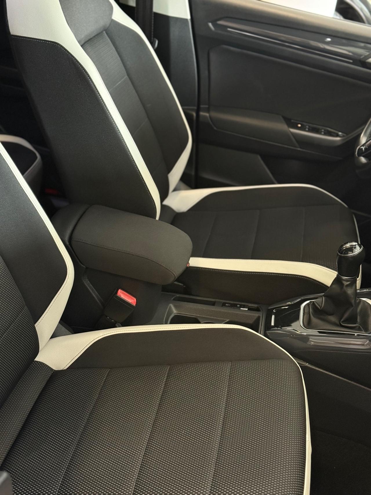Volkswagen T-Roc 1.6 TDI SCR Business BlueMotion Technology