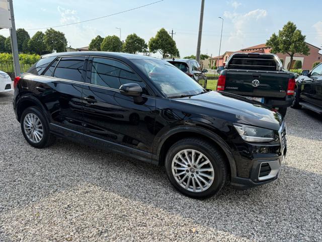 AUDI Q2 30 TFSI Admired