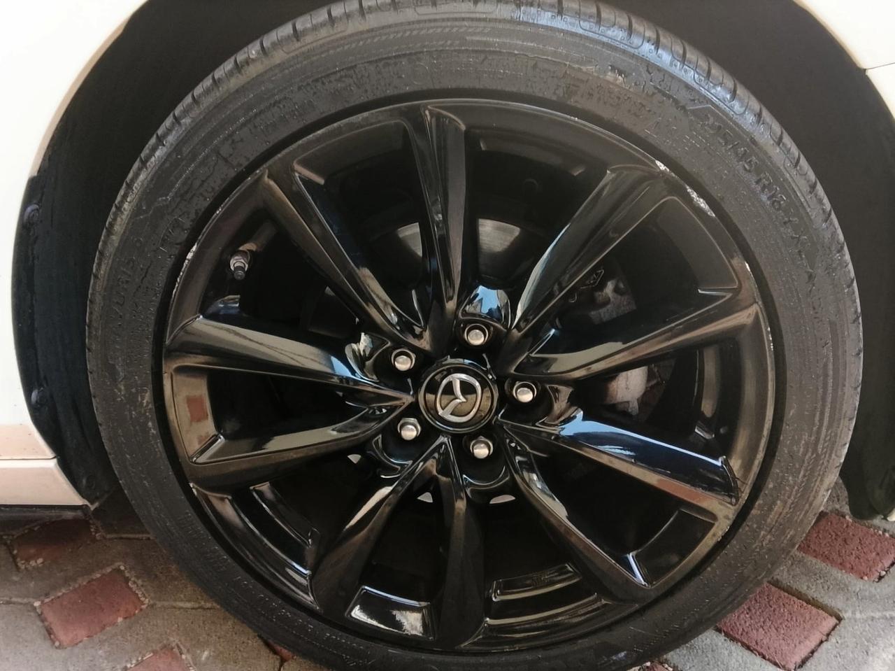 MAZDA 3 IV 5 porte - 3 5p 2.0 m-hybrid Exclusive Design Pack awd 1