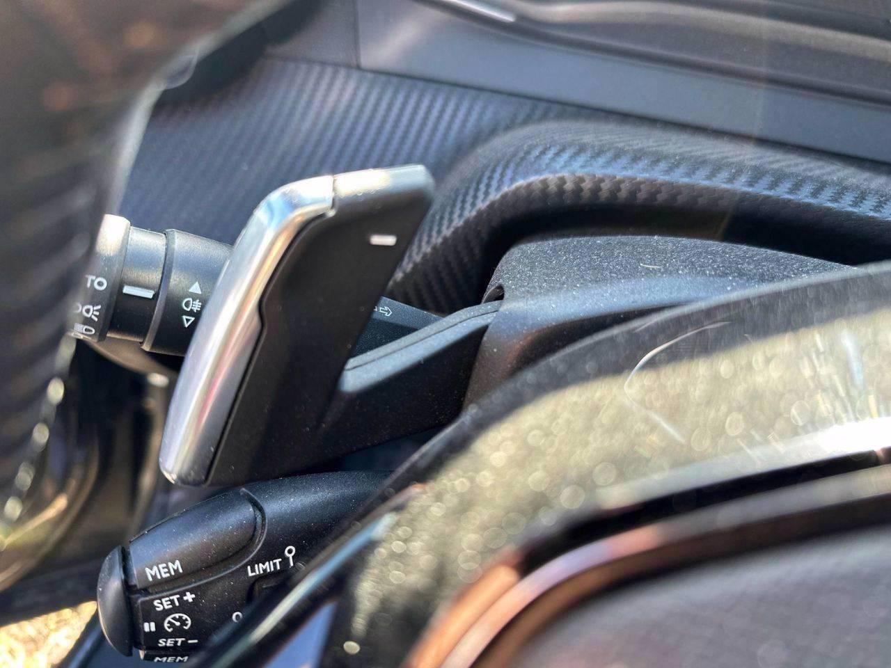 PEUGEOT 2008 II 2020 - 2008 1.2 puretech Allure s&s 130cv eat8