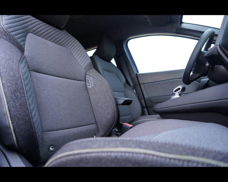 Renault Symbioz techno E-Tech full hybrid 145