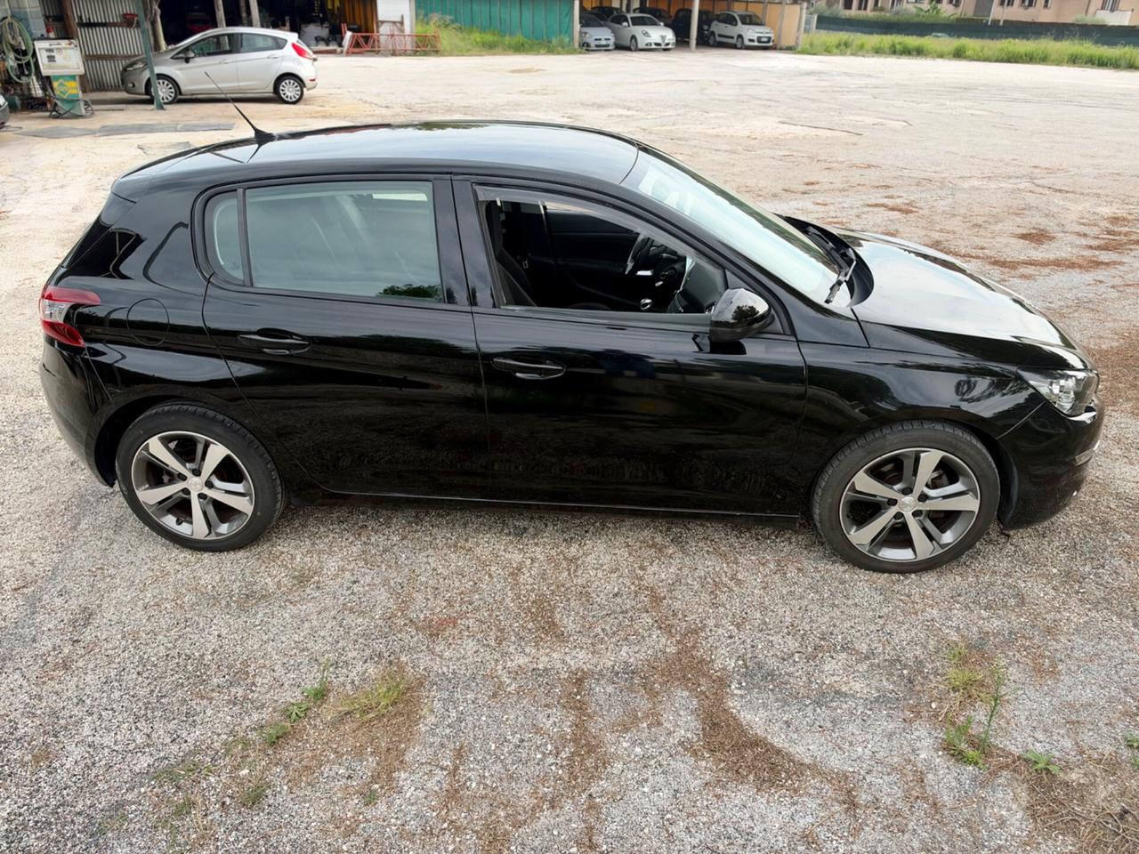 Peugeot 308 Allure 1.6 e-HDi Stop&Start Neopatentati