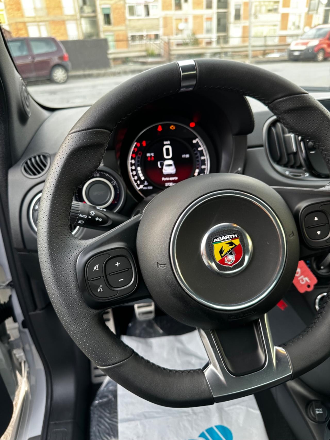 Abarth 595 1.4 Turbo T-Jet 165 CV