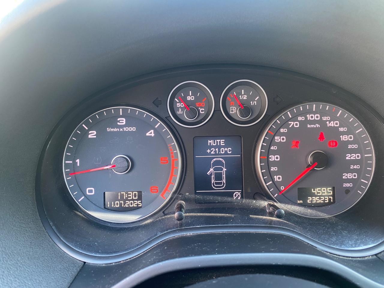 Audi A3 SPB 1.6 TDI 105 CV CR Ambition