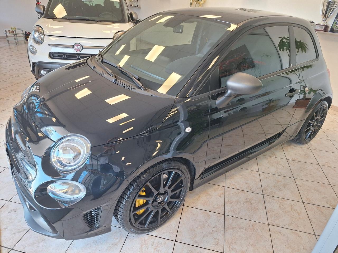 Abarth 695 1.4 t-jet Competizione 180cv auto
