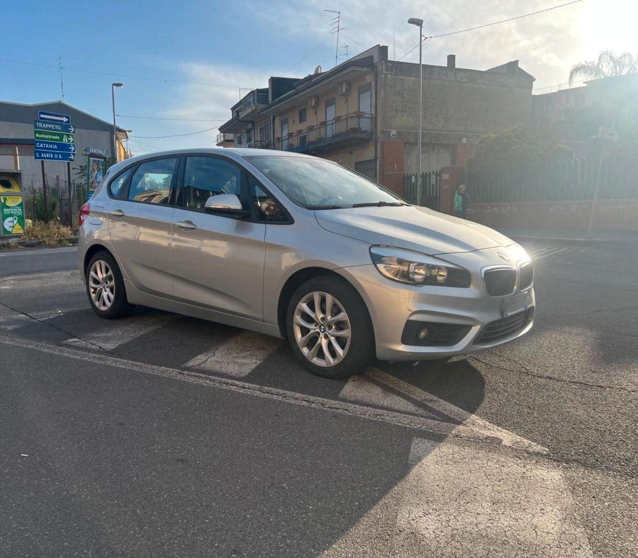 Bmw 2er Active Tourer 216d Active Tourer Advantage