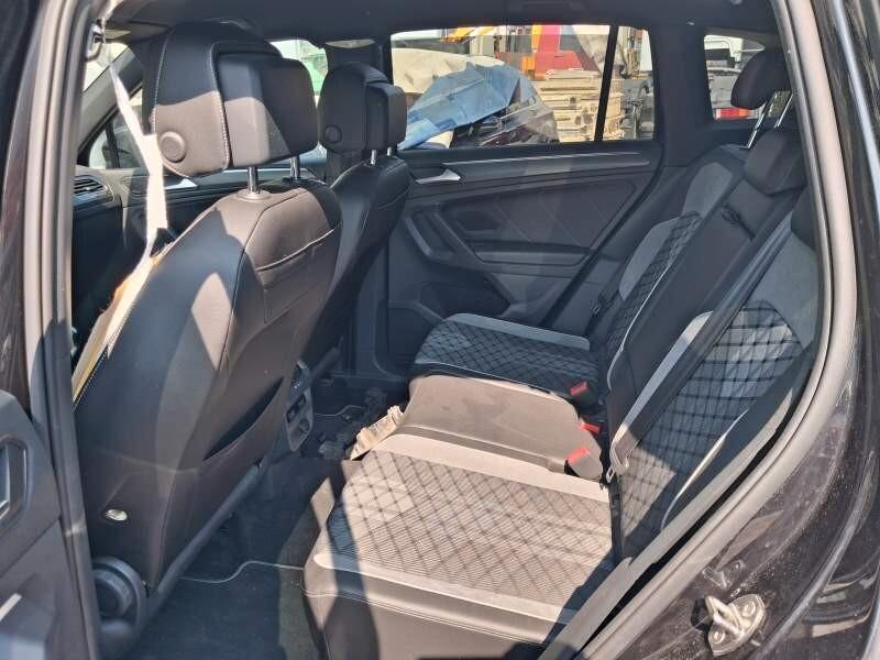 Volkswagen Tiguan 2.0 TDI 200 CV SCR DSG 4MOTION R-Line