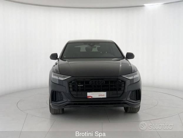 Audi Q8 45 TDI quattro tiptronic