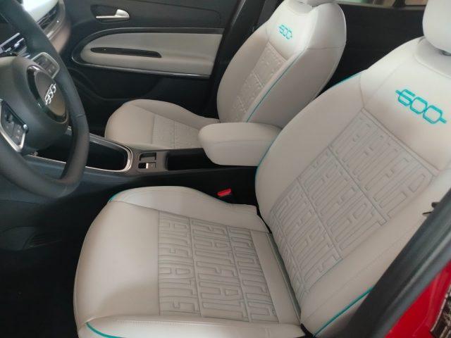 FIAT 600 Hybrid 110cv DCT MHEV La Prima km0