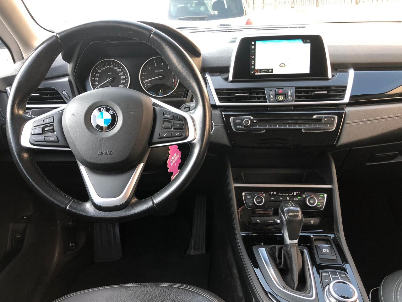 BMW 225 xe Active Tourer iPerformance Luxury - AUT/NAV/PDC