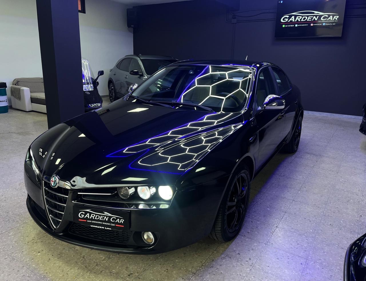 Alfa Romeo 159 1.9 JTDm 16V EXCLUSIVE - FULL OPTIONAL