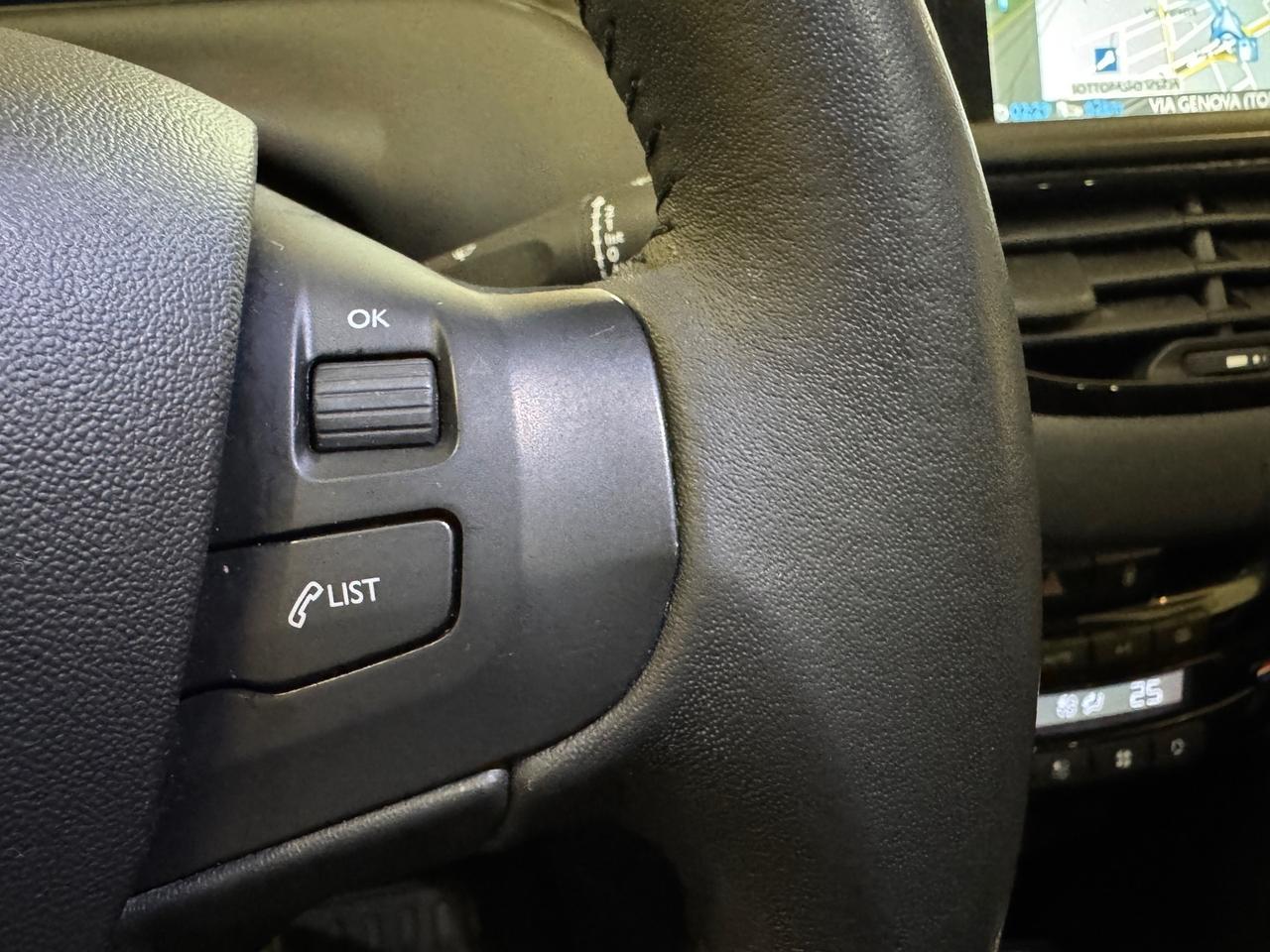 Peugeot 208 1.6 e-HDi 115 CV 5 porte Allure UniPro Tetto Navi Telf Permute