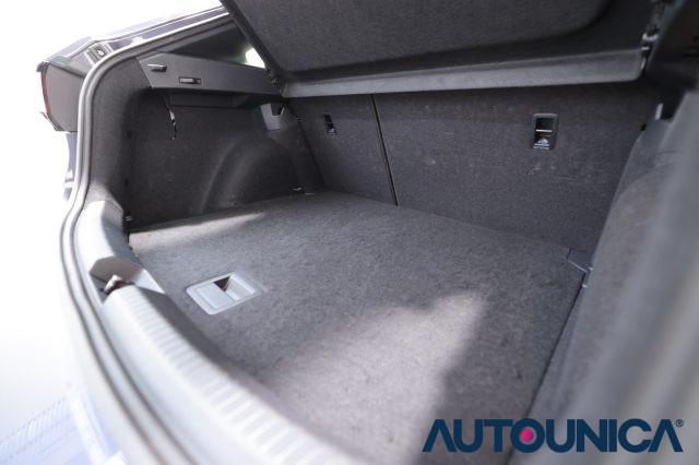 VOLKSWAGEN Taigo 1.0 TSI 115 CV R-LINE FARI LED TETTO PANORAMA