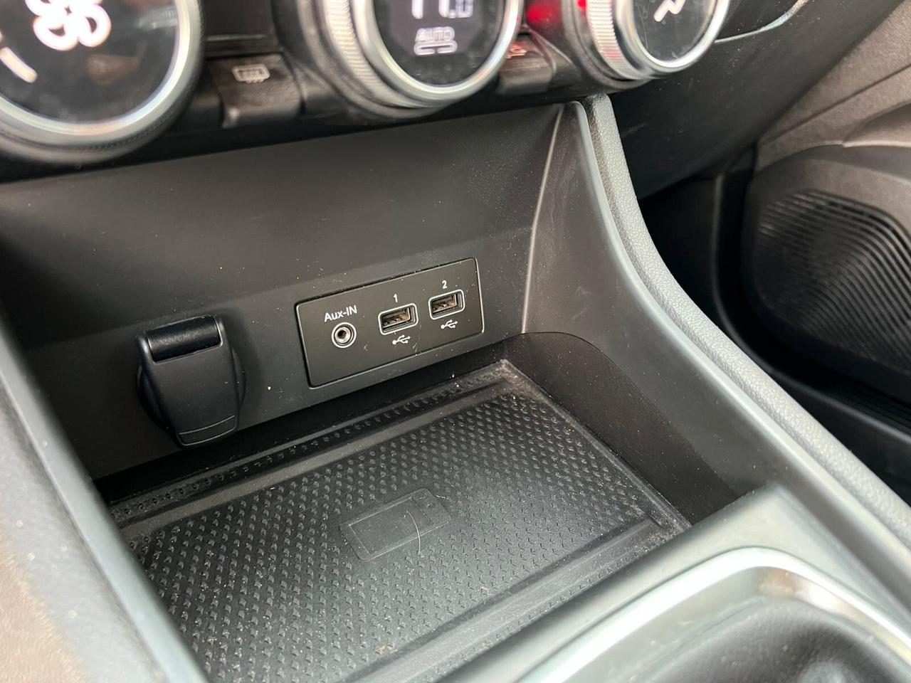RENAULT CAPTUR 1.0 TCe 100cv GPL 2022!!! INTENS!!