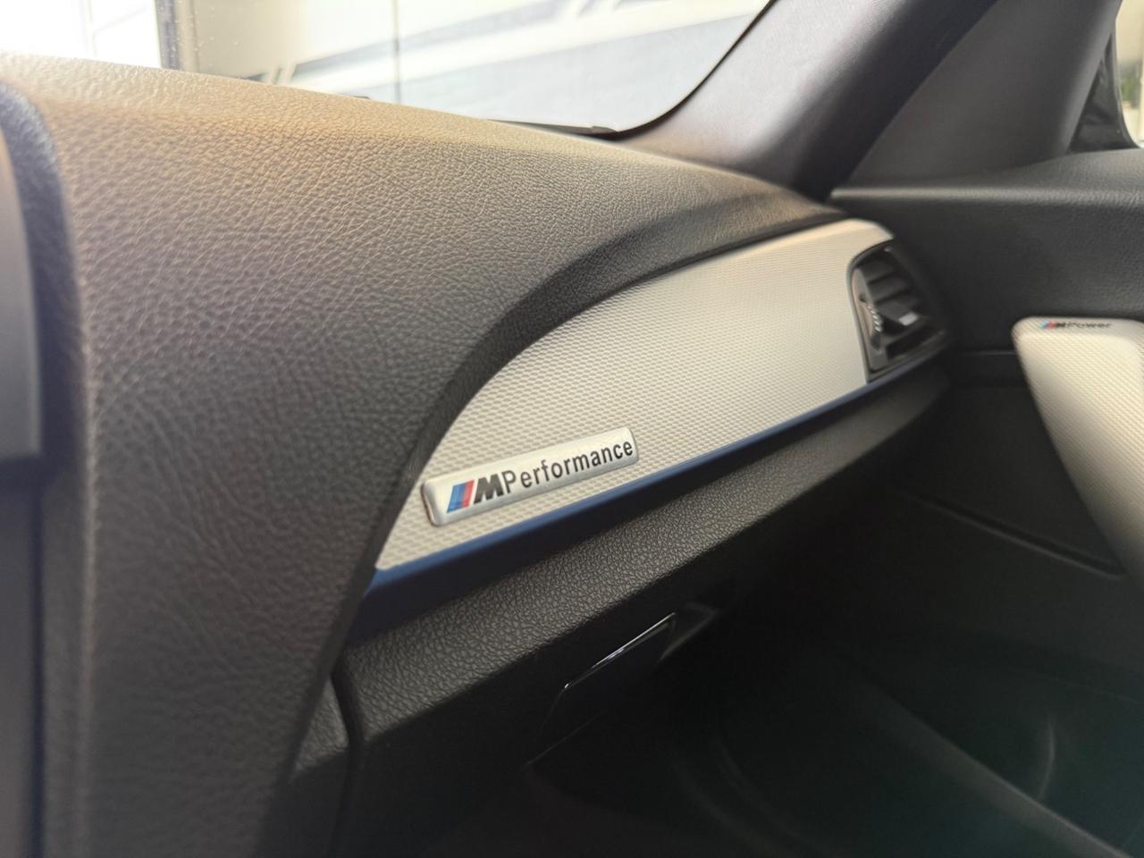 Bmw 125 125d 5p. Msport