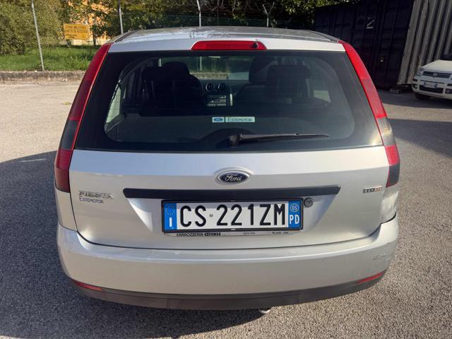 FORD Fiesta 1.4 TDCi 5p. Ghia senza nessun lavoro da fare