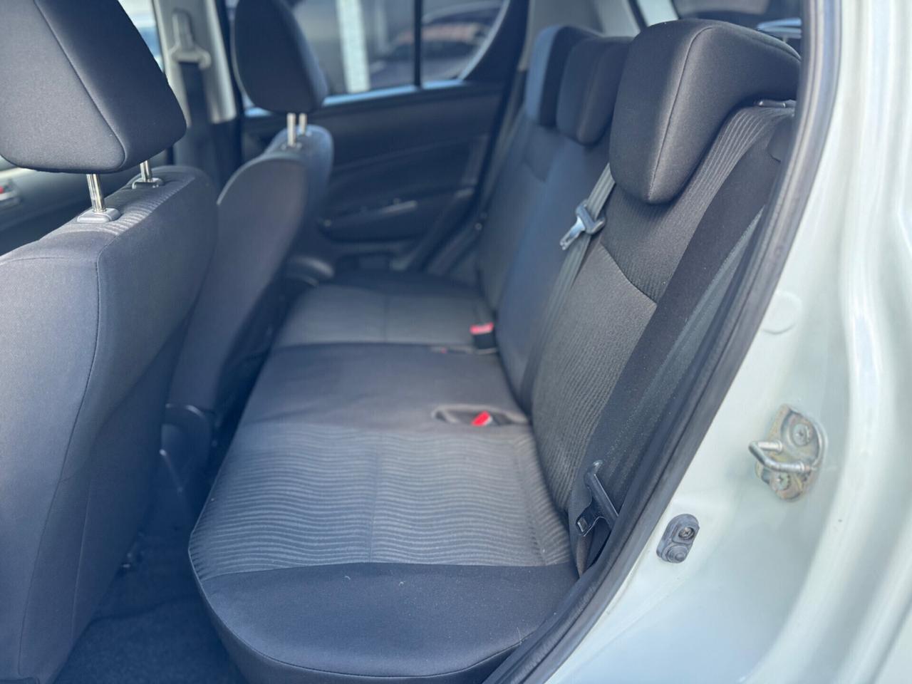 Suzuki Swift 1.3 DDiS 5 porte B-Cool