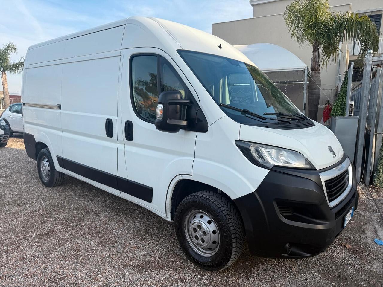 Peugeot Boxer 330 2.2 BlueHDi 140 S&S PC-TN Furgone