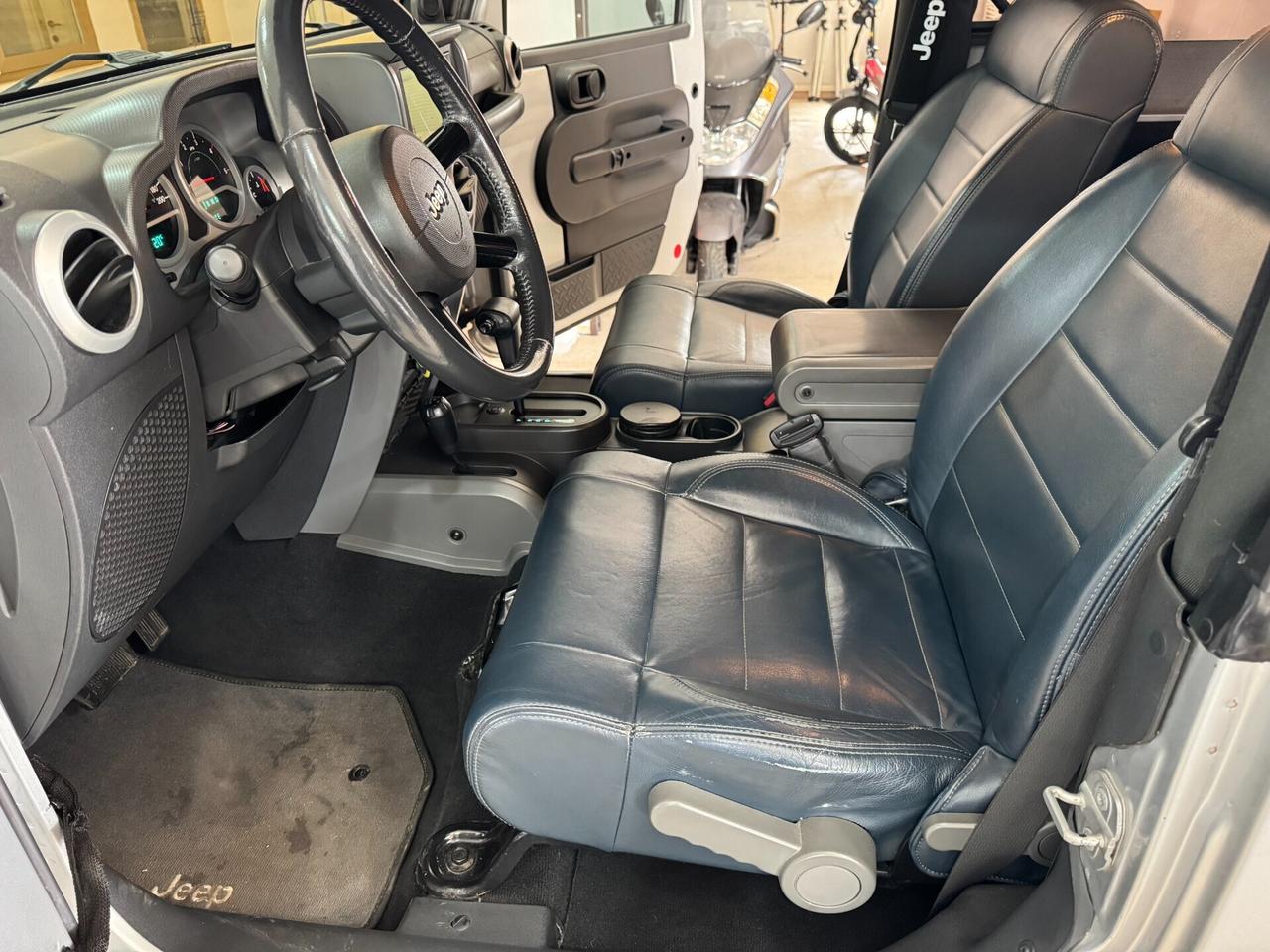 Jeep Wrangler 2.8 CRD KJ Sahara Autom. SOFT e Top