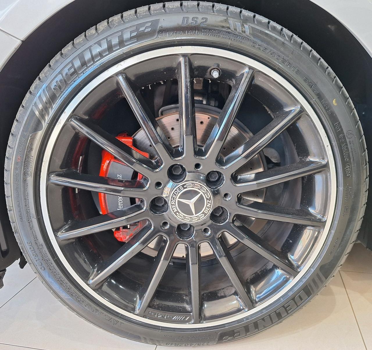 Mercedes A 200d Aut Premium Plus AMG