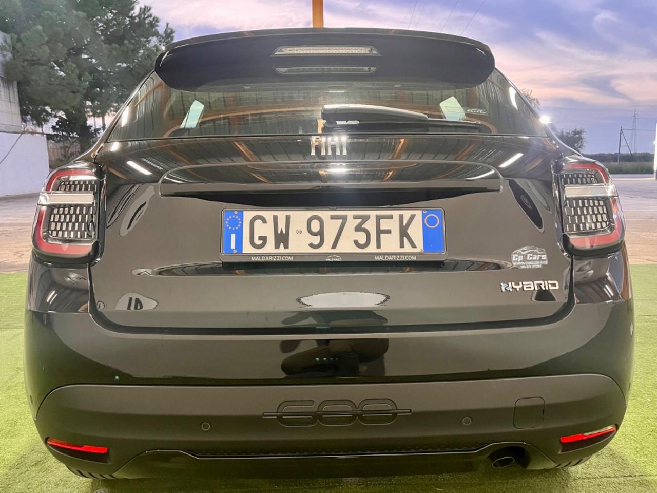 Fiat 600 Hybrid DCT MHEV La Prima