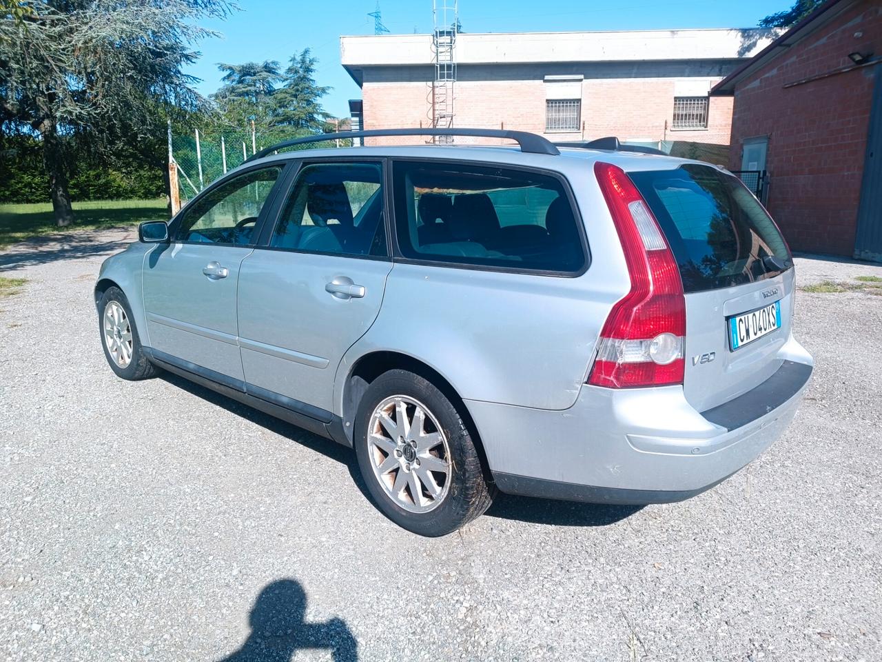 Volvo V50 2.0 D cat Momentum leggi bene