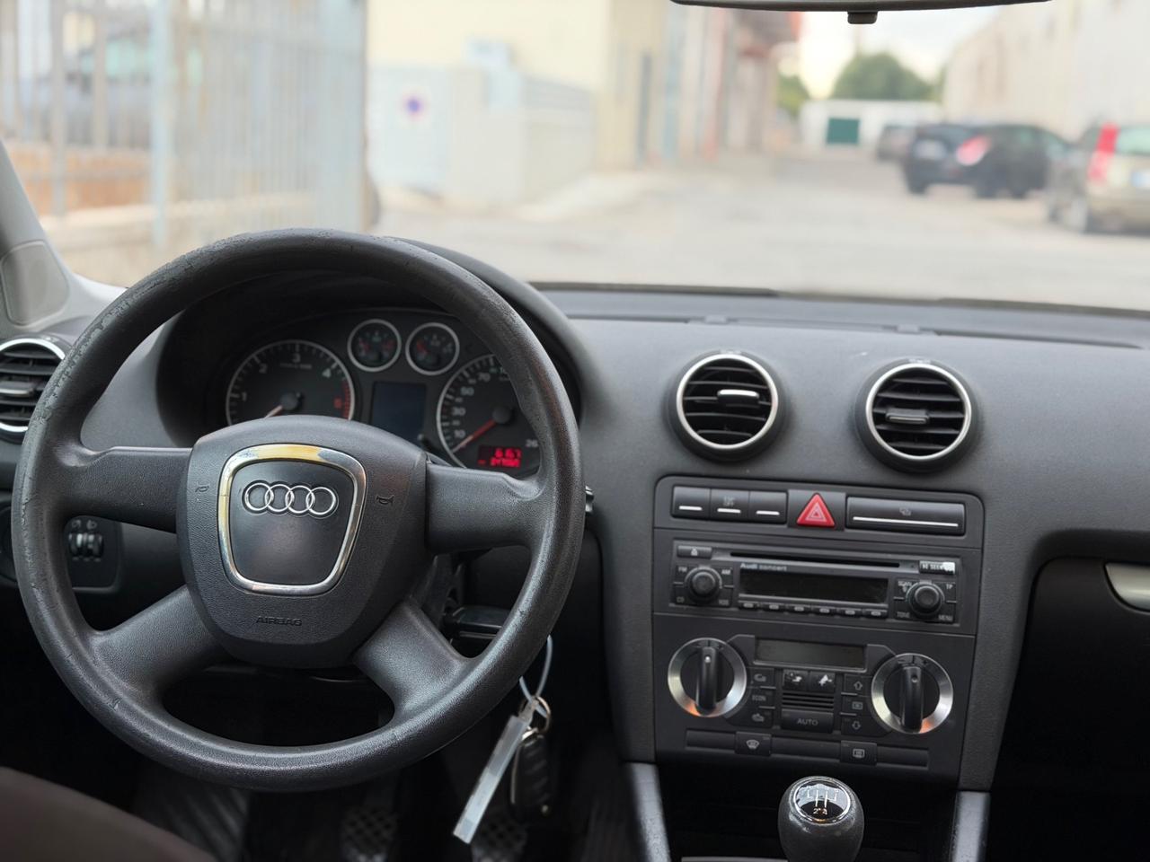 Audi a3 sportback 1.9 105cv