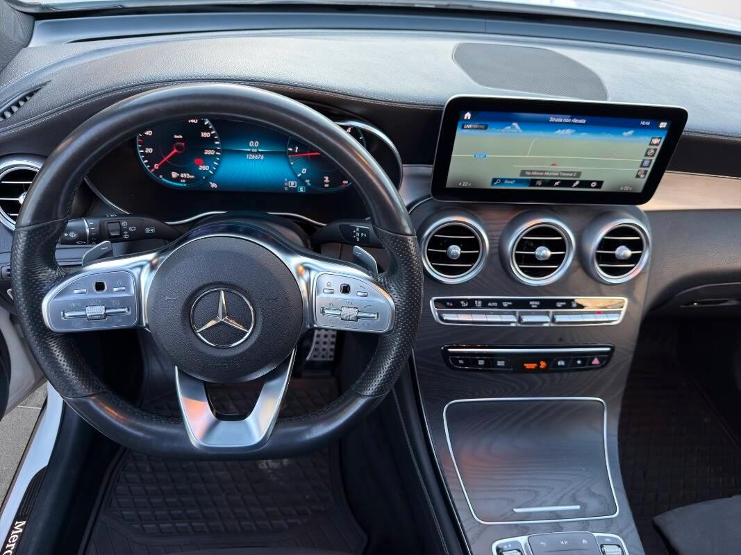 Mercedes Classe GLC 220 d Premium Tetto Burmester Gancio di traino