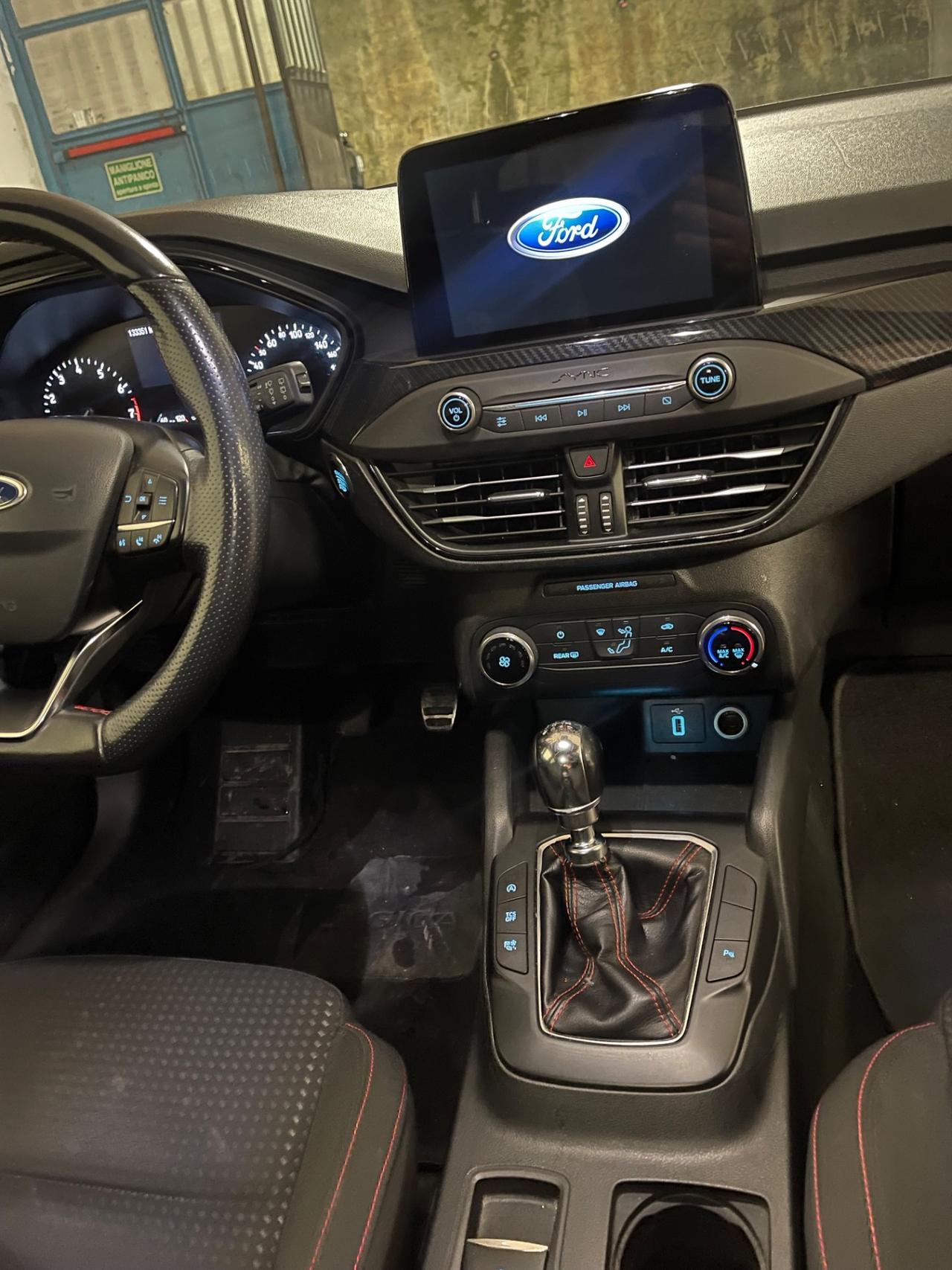 Ford Focus 1.0 EcoBoost 125 CV 5p. ST-Line