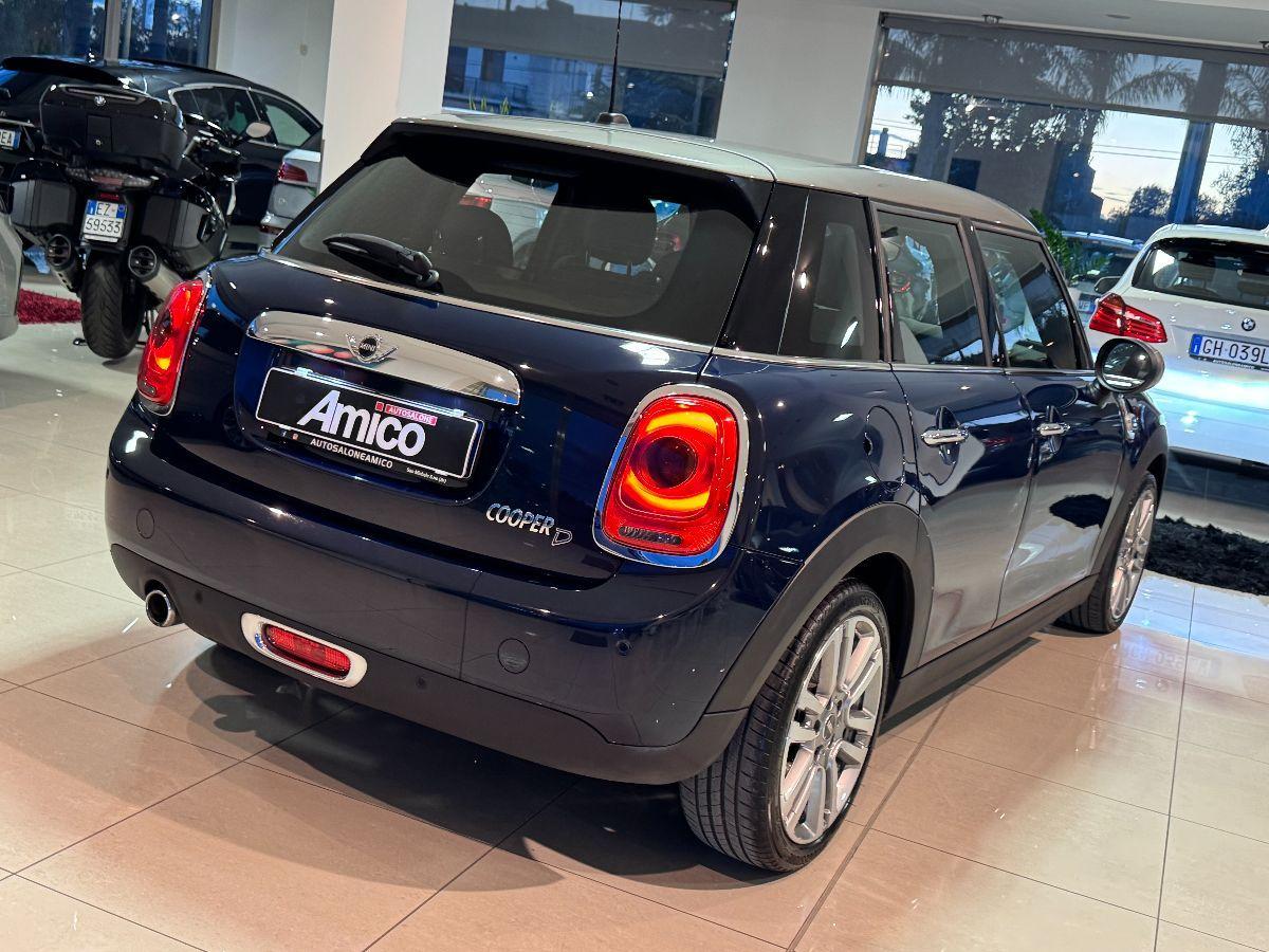 MINI Cooper D 1.5 Seven 5P