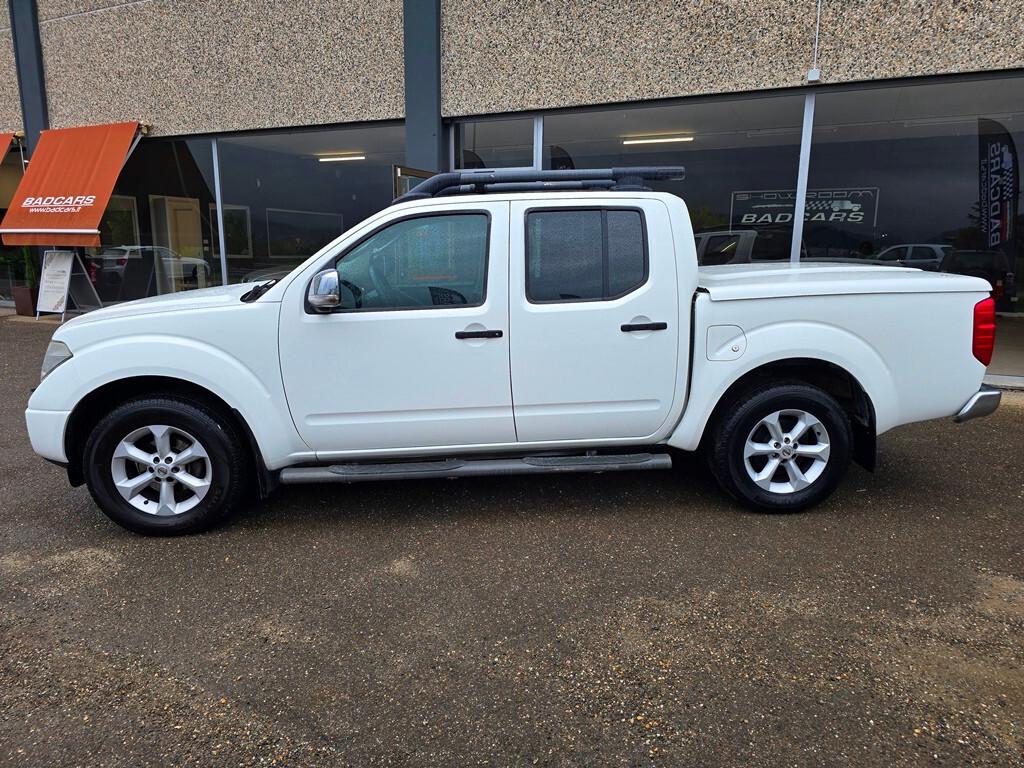 Nissan Navara 2.5 dCi 171 CV "LE"