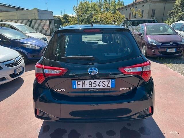 Toyota Yaris 1.5 Hybrid 5 porte Active, AUTOMATICA!!