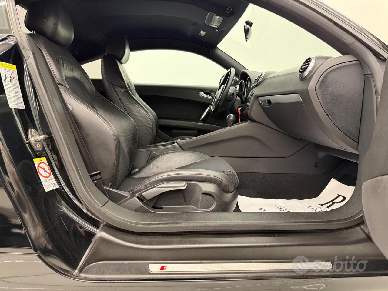 Audi TT Coup 2.0 TFSI S tronic Sline Black Editio