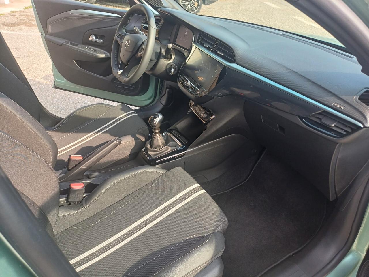 Opel Corsa 1.2 100 CV YES