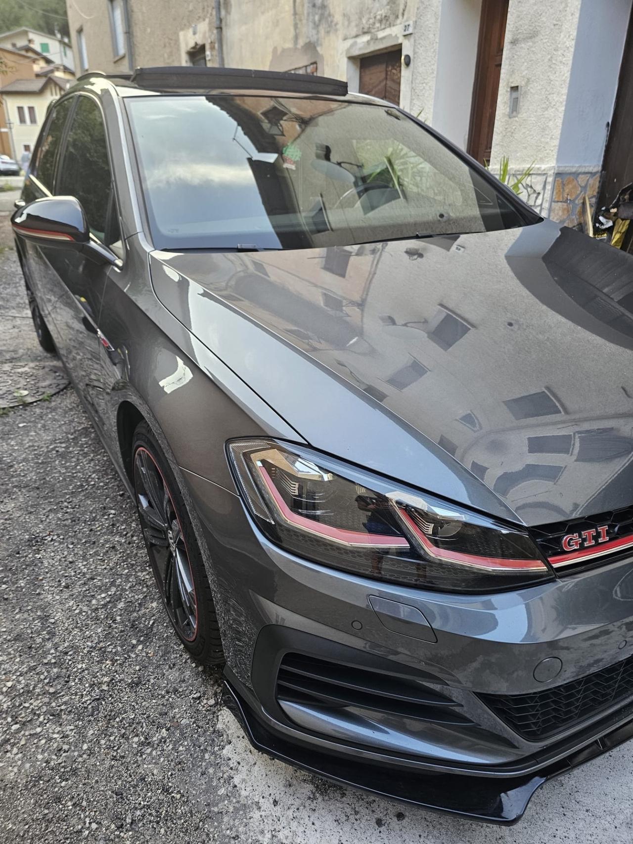 Volkswagen Golf R 2.0 TSI DSG 4MOTION 5p. BMT