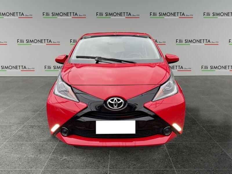 Toyota Aygo 5p 1.0 x-play my15