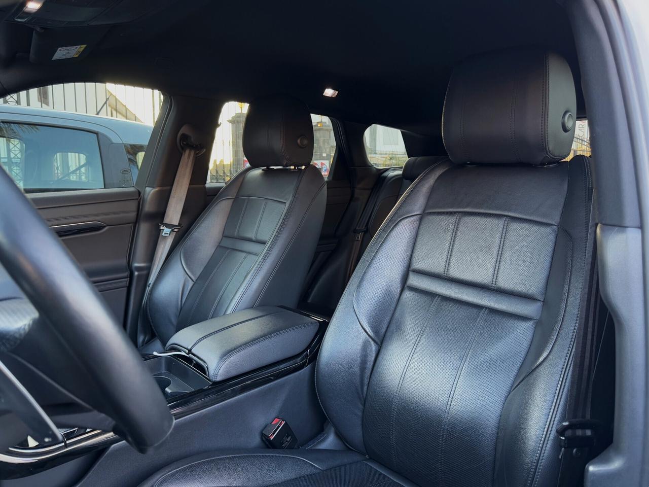 Range Rover Evoque 2.0d i4 MHEV R-Dynamic SE 204CV