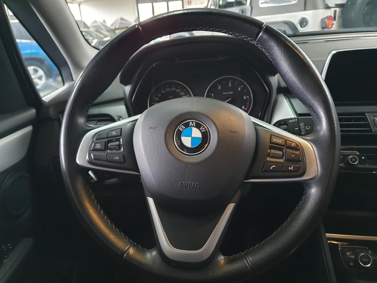Bmw Active Tourer 218d Advantage