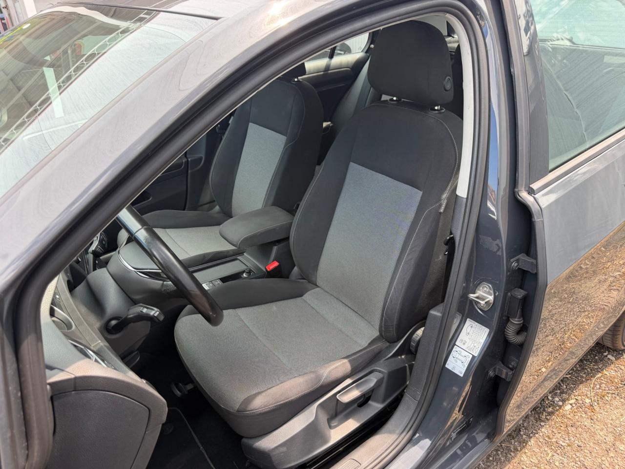 Volkswagen Golf 1.2 TSI 85 CV 5p. Trendline BlueMotion Technology