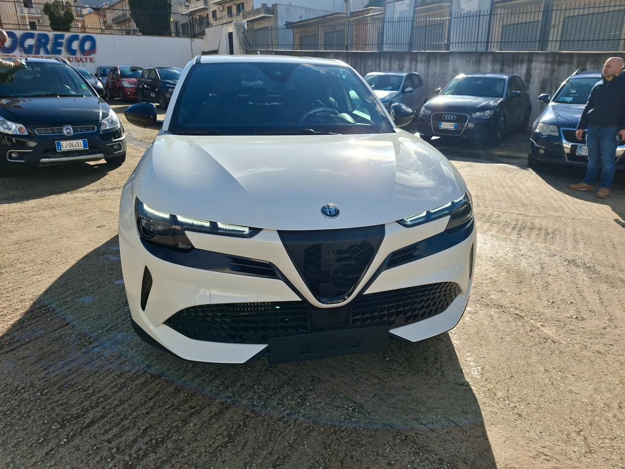Alfa Romeo Junior 1.2 136 CV Hybrid eDCT6 Speciale