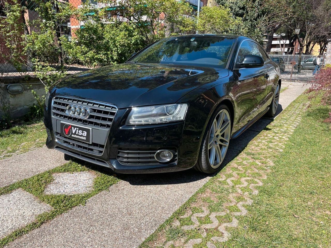 Audi A5 Coup�� 2.7 V6 TDI S-Line
