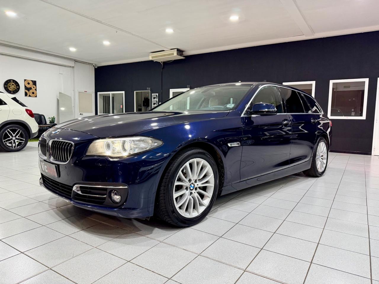 Bmw 525 525d xDrive Touring Luxury