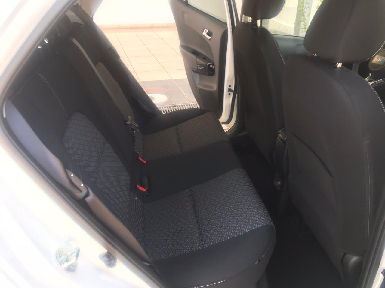 Kia Picanto 1.0 12V 5 porte AMT Urban