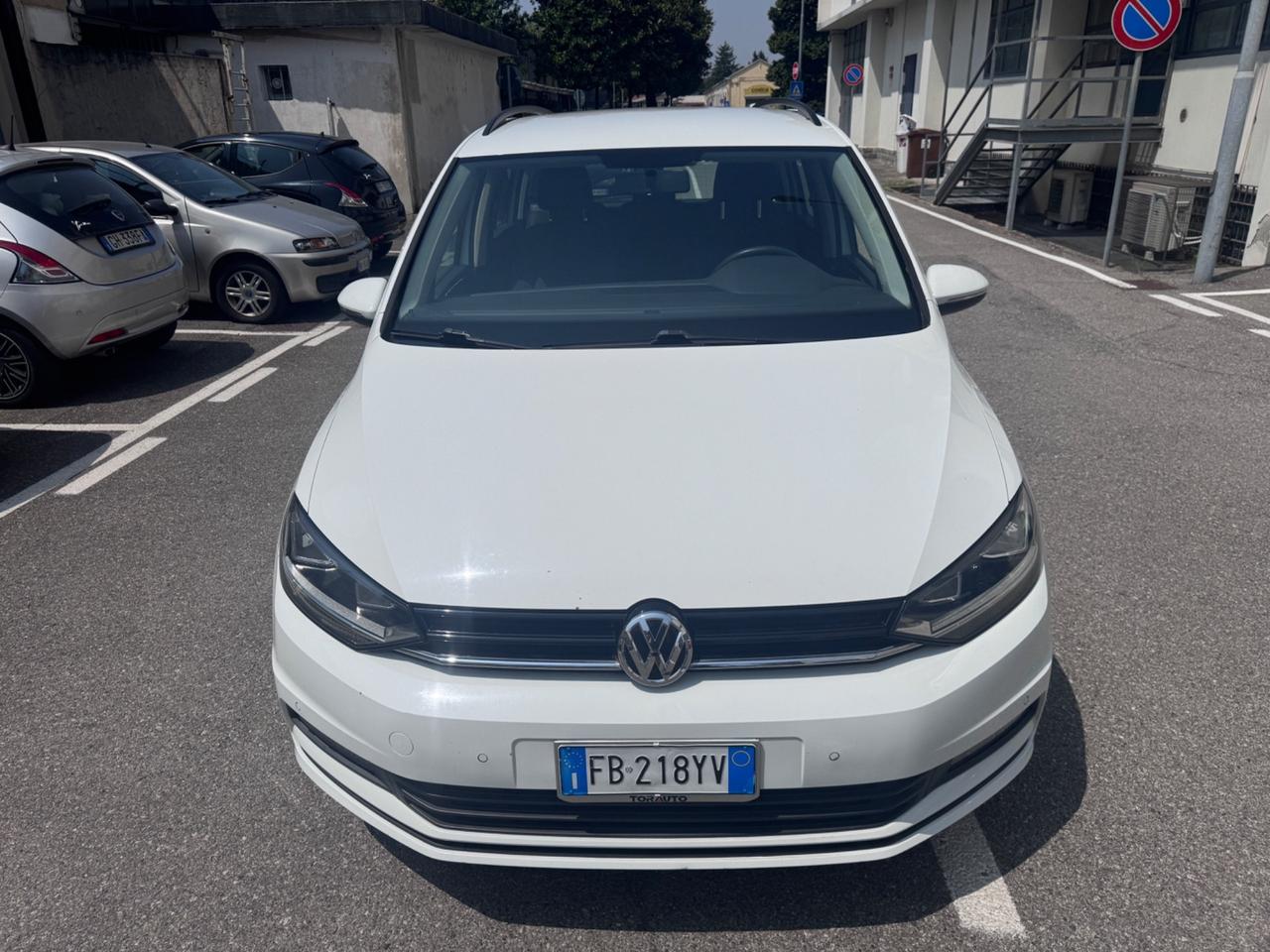 Volkswagen Touran 1.6 TDI BlueMotion 2016