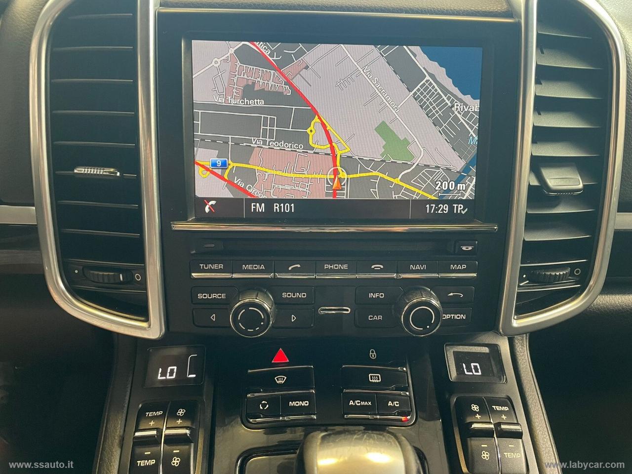 PORSCHE Cayenne 3.0 Diesel